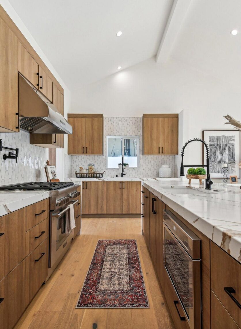 Luxury Kitchen in Long Beach